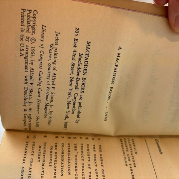 Vintage paperback book "My Years with General Motors" by Alfred P. Sloan Jr. - Picture 5 of 5